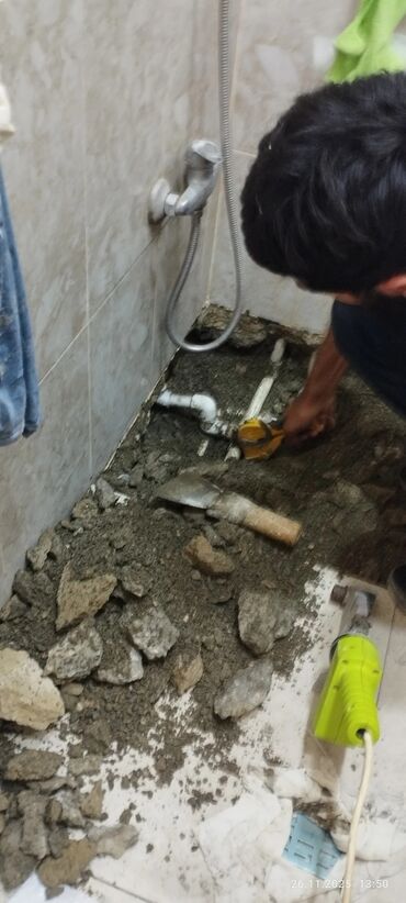 Kanalizasiya: Xidmət: Santexnika xətləri çəkilişi və yenilənməsi Təsvir: - Hamam və — 4