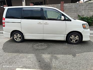 марк дыва: Toyota Noah: 2003 г., 2 л, Автомат, Бензин, Минивэн — 3
