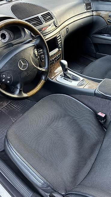 Mercedes-Benz: Mercedes-Benz E-Class: 2002 г., 5 л, Автомат, Бензин, Седан — 6