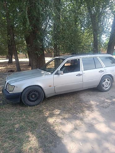 ef m: Mercedes-Benz E-Class: 1993 г., 2 л, Механика, Бензин, Универсал — 8