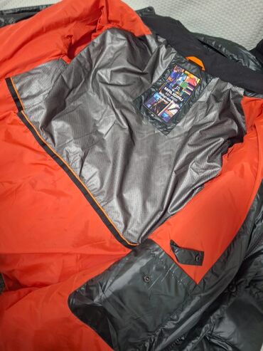 Другая мужская одежда: Стильная куртка зимняя, размер не подошёл. покупал за 12000, отдам за — 8