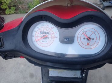 Mopedlər,skuterlər: - R9 Racing — 10