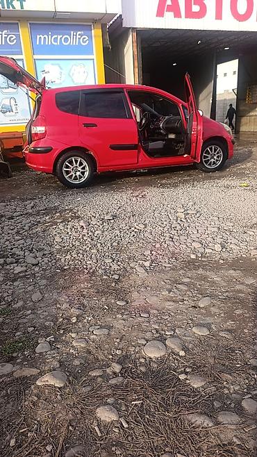 мухобойка мазда демио: Honda Fit: 2003 г., 1.4 л, Механика, Газ, Хэтчбэк — 4