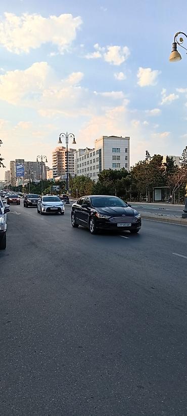 Mənzillər: Bakı, Yasamal, 4 otaqlı, Köhnə tikili, m. Elmlər Akademiyası, 90 kv. m — 1