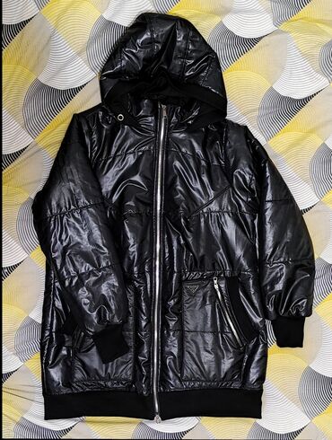 весенняя женская кожаная куртка: Куртка женская весенняя 54-58р