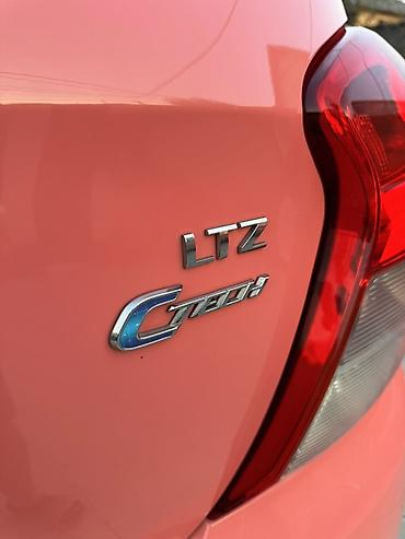 Chevrolet: Chevrolet Spark: 2017 г., 1 л, Вариатор, Бензин, Хэтчбэк — 21