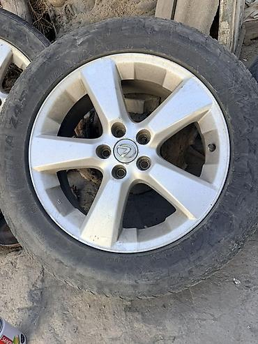 Шиналар жана дисктер: Дөңгөлөктөр монтажда 235 / 60 / R 18, Жай, Колдонулган, Комплект, Куйма, тешиктери - 5 — 1
