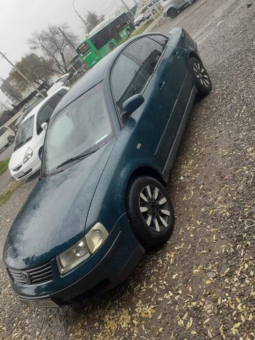 Volkswagen: Volkswagen Passat: 1999 г., 1.8 л, Механика, Бензин, Седан