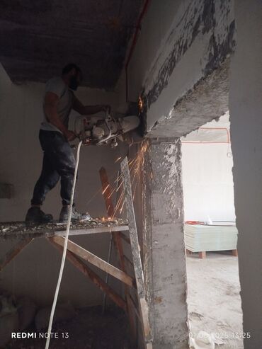 Beton işləri: #Betonkesme #betondeşmə Beton kubik kərpic - dən kəsim deşim — 6