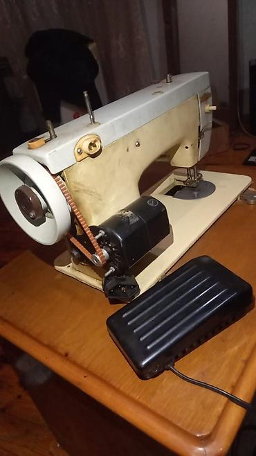 paltar tikən maşın: Məhsul: Elektrik ayaq pedallı tikiş maşını Təsvir: - Stolüstü — 1