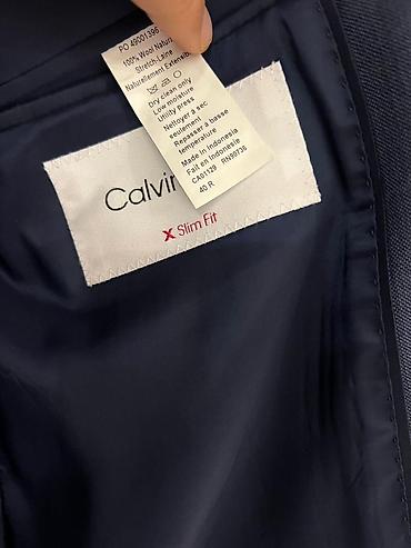 Kişi geyimləri: Calvin Klein orijinal brendinə məxsus kostyum. 450 $ (dollara) — 4
