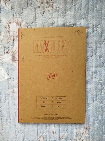 blu ray disk: Stray Kids original albomlar 5-Star - 35 azn Maxident (heart ver.) - — 4