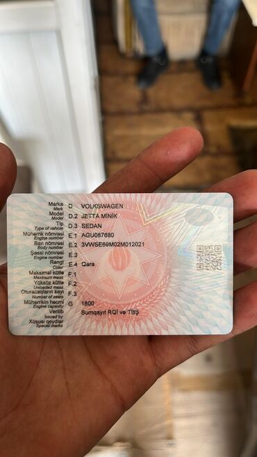 Volkswagen: Volkswagen Bora/Jetta sedan - Kuzov: 4 qapılı sedan, qara rəng - — 13