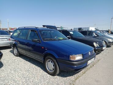 с4 моно: Volkswagen Passat: 1992 г., 1.8 л, Механика, Бензин, Универсал