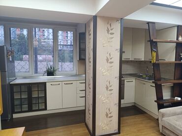 Uzunmüddətli kirayə mənzillər: Yasamal Rayonu Nizami Metrosu İndiqonun Üstü 2 otaq. Mərtəbə - 9/2 — 11