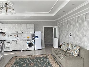 сдается квартира район восток 5: 📍Азия Молл 💰60,000 сом 🏢Сдаю 2 комнатную элитку, 72м2 Все удобства — 3