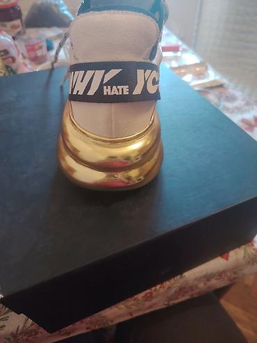 Patike: Modne patike LRBL – bele sa zlatnim detaljima - Model: niskoprofilne — 8