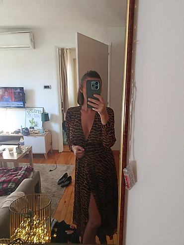 Haljine: Midi haljina s printom – Massimo Dutti - Model: midi dužina, A-kroja — 6