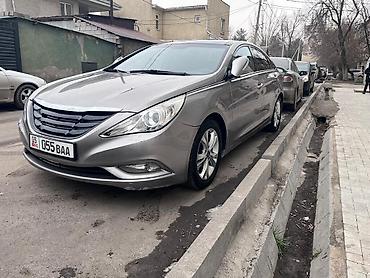 Hyundai: Hyundai Sonata: 2010 г., 2 л, Автомат, Бензин, Седан — 1
