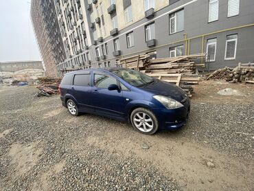 Toyota: Toyota WISH: 2004 г., 2 л, Вариатор, Бензин, Универсал