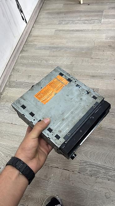 Магнитолы: Pioner 6550 normal vəziyətdə tək prablemi şestna xarab olub knopkayla — 3