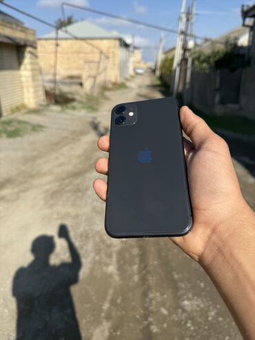 iphone 11 qiymeti islenmis: IPhone 11, 64 GB, Qara, Simsiz şarj, Face ID