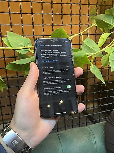 ssd 128gb: IPhone 11, 128 GB, Qara, Face ID — 3