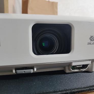 сканеры plustek: Epson EB-E10 (3LCD) — Отличное состояние, наработка всего 600 ч + HDMI — 4