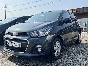 Chevrolet: Chevrolet Spark: 2017 г., 1 л, Автомат, Бензин, Хэтчбэк — 3