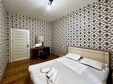 Günlük kirayə evlər: 70 kv. m, 4 otaqlı -da lalafo.az — 6 Günlük kirayə evlər: 70 kv. m, 4 otaqlı — 6