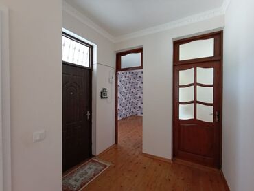 Həyət evləri və villaların satışı: 4 otaqlı, 120 kv. m — 3