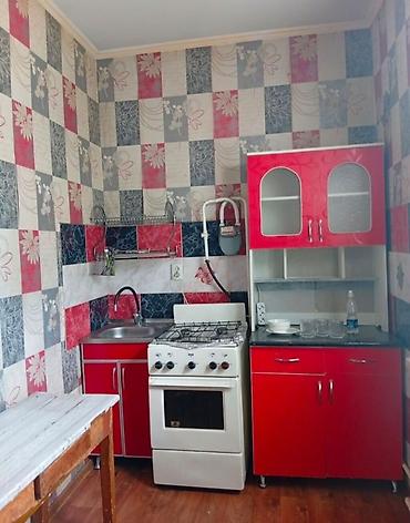 золотой квадрат: 1 комната, 33 м², Золотой квадрат 105 серия, 5 этаж, Старый ремонт — 5