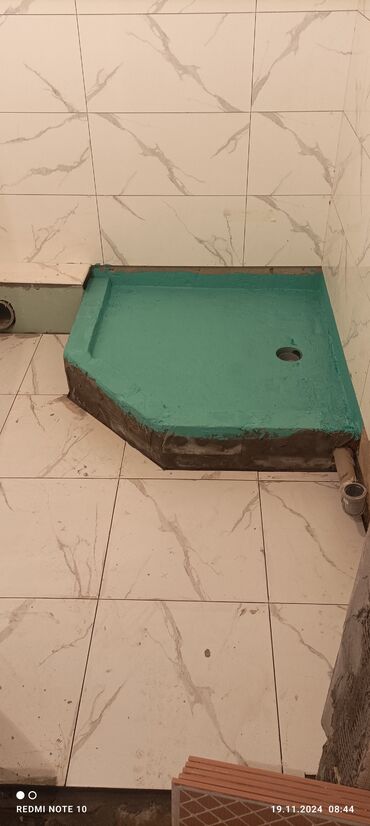 Укладка плитки: Подготовка стен для укладки, Подготовка стен для грунтовки, Резка плитки | Керамическая плитка, Керамогранитая плитка, Мозаичная плитка | Вертикальная укладка, Диагональная укладка, Горизонтальная укладка Больше 6 лет опыта — 18