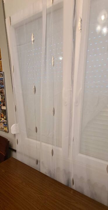 Posteljina: Restlovi zavesa, novi kupljeni u Švajcarskoj — 3