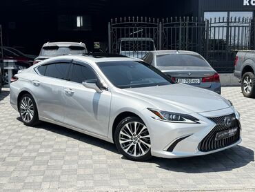 runx alex: Lexus ES: 2019 г., 2.5 л, Вариатор, Гибрид, Седан