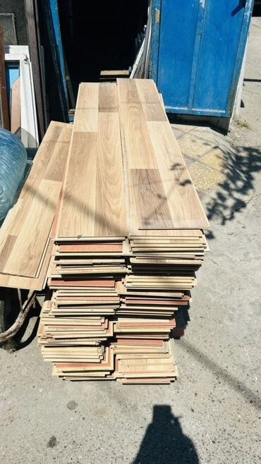 işlenmiş laminat: Laminat, Sinif - 31, 8 mm, Ünvandan götürmə, Zəmanətsiz, Kredit yoxdur