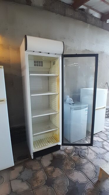 продам холодильную витрину: Продаю турецкий витринный холодильник работает отлично в хорошем