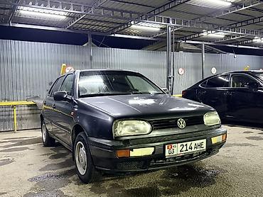 сивик 1999: Volkswagen Golf: 1992 г., 1.8 л, Механика, Бензин, Хэтчбэк — 4