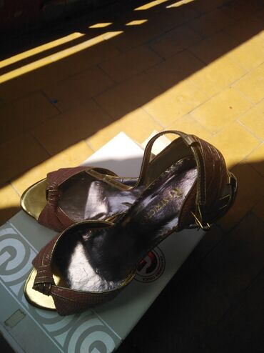 Sandale: Sandale, 37 — 8