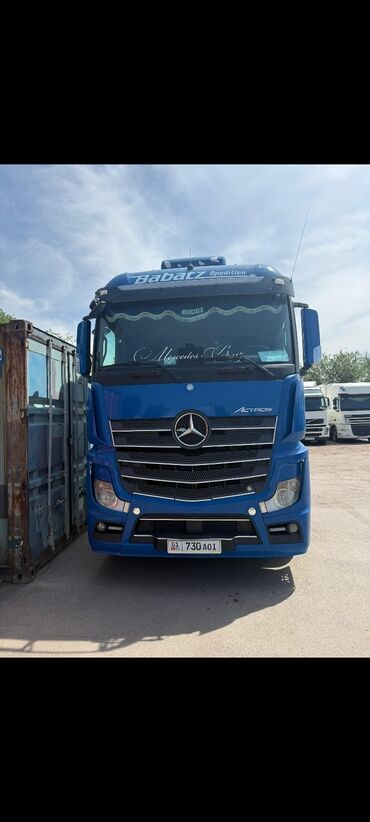полироль авто: Mercedes-Benz : 2015 г., 5.4 л, Робот, Дизель, Универсал