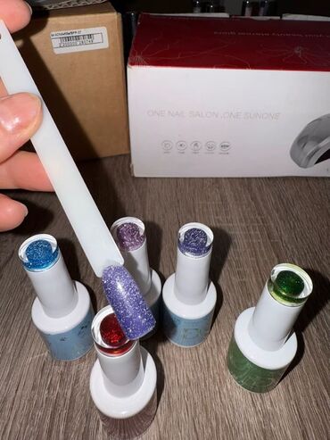 Manikür və pedikür məhsulları: Dırnaq üçün gel lak, Yeni, Ünvandan götürmə — 12
