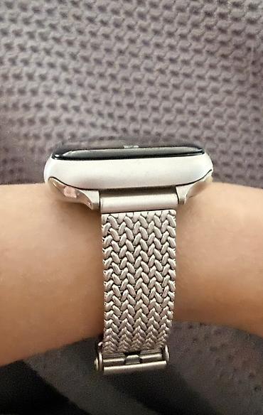 Apple Watch: Apple Watch Series 8 (GPS), 41 мм, цвет Starlight • Состояние — 3