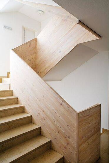 Digər xidmətlər: Dülgər xidmətləri taxtadan əl işləri pilləkən qapi pencərə taxta və ev — 8