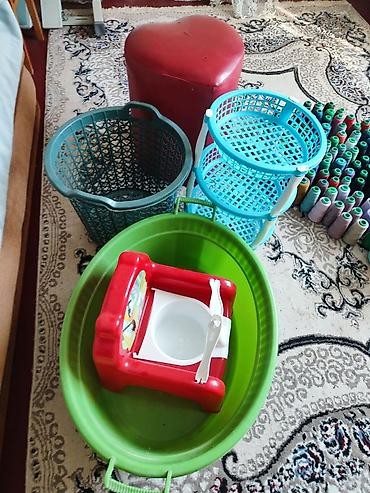 Məişət üçün plastik əşyalar dəsti - Böyük yaşıl plastik vanna –