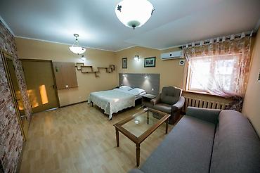 Посуточная аренда квартир: 1 комната, Душевая кабина, Постельное белье, Кондиционер — 10