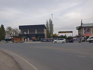 Аренда коммерческой недвижимости: Сдается в аренду торговое помещение в современном двухэтажном здании — 4