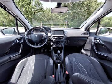 Peugeot: Peugeot 208: 1.2 l. | 2015 έ. 123000 km. Χάτσμπακ — 19