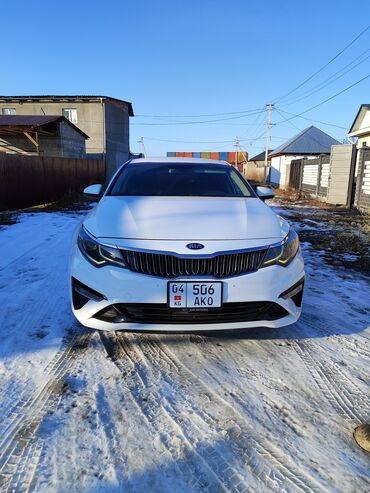 Kia: Kia k5 год 2019 обеьм 2 газ пробег 390000 родной пробег одрес бишкек