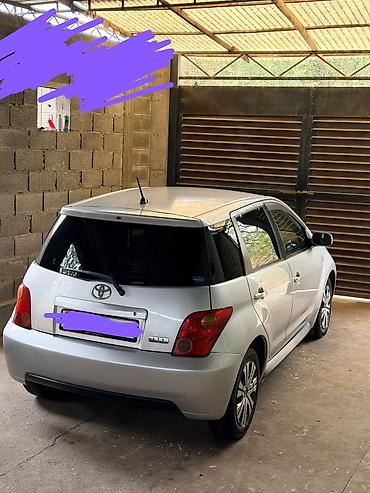 ниже: Toyota Ist: 2004 г., 1.5 л, Автомат, Бензин — 1