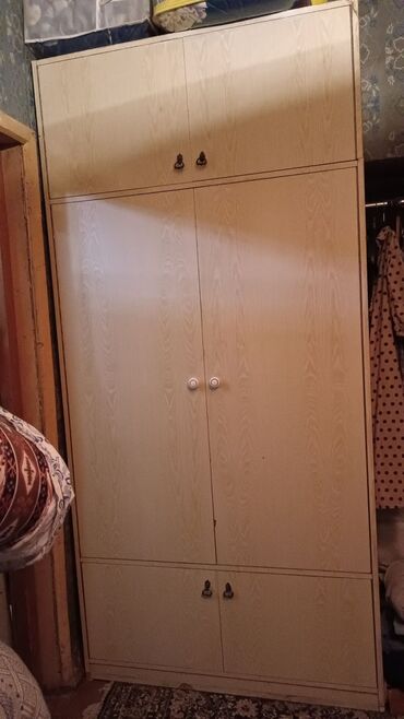 Dolablar: İşlənmiş, 2 qapılı Düz dolab, Qarderob, paltar dolabı
